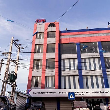 ג'פנה Yaarl Hostels מראה חיצוני תמונה